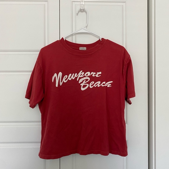 🆕 BRANDY MELVILLE TOP❤️‍🔥 - Picture 2 of 3